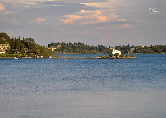 Seascape Elegant Residence Gouvia Marina