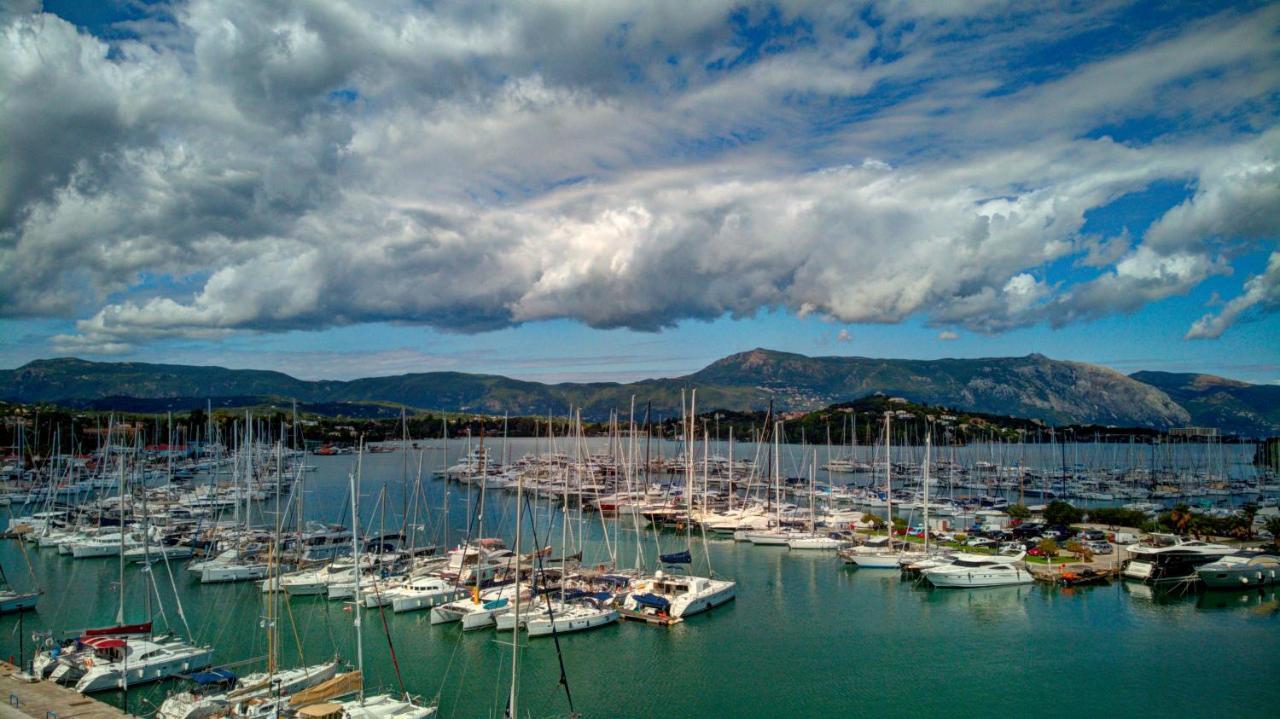 Seascape Elegant Gouvia Marina